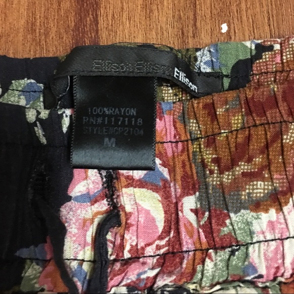 SOLD Ellison business casual/brunch pants - Picture 3 of 4